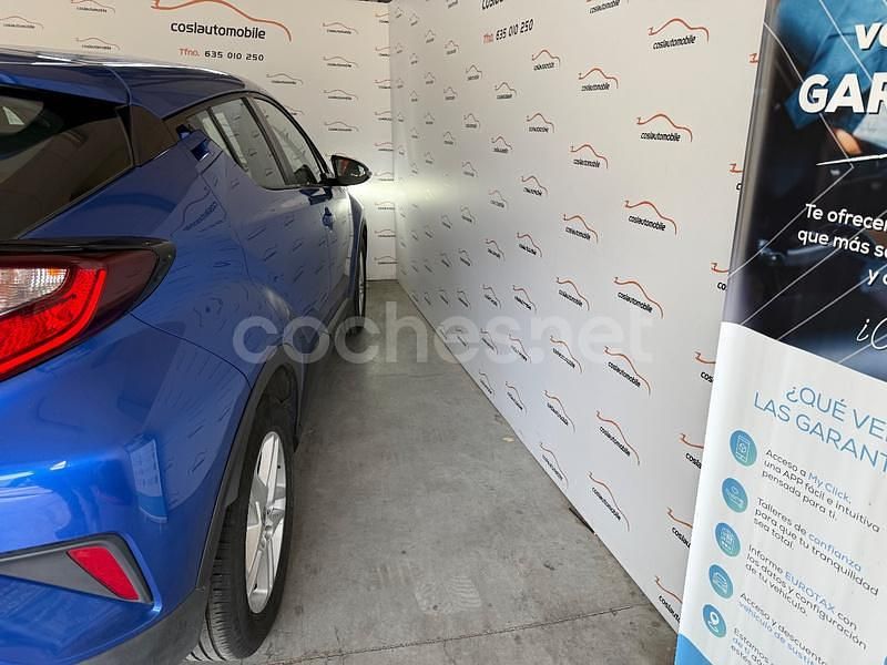Usado Toyota C-HR Advance 122 CV (89 kW) 2021 Azul SUV