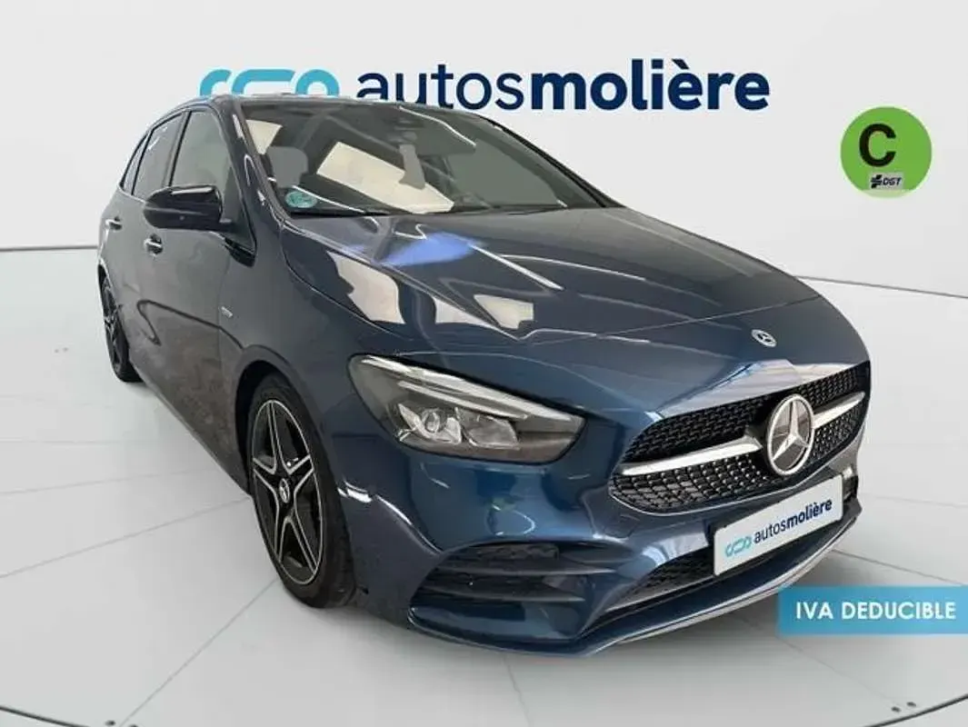 Usado Mercedes B200 150 CV (110 kW) 2022 Azul Utilitario