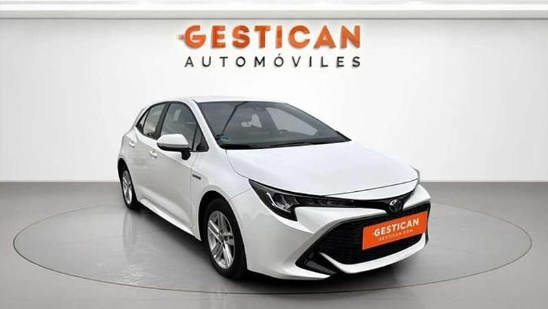Usado Toyota Corolla Active 122 CV (89 kW) 2021 Blanco Utilitario