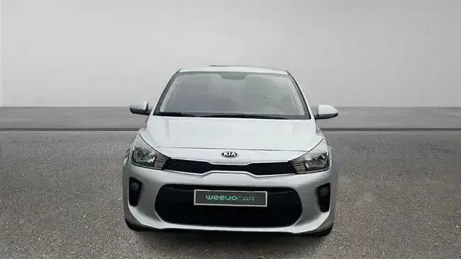 Usado Kia Rio 84 CV (61 kW) 2020 Gris
