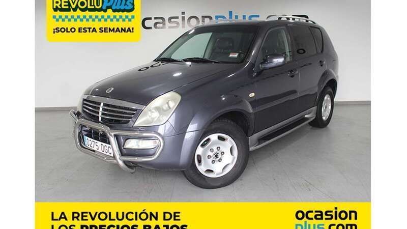 Gris Usado 2005 Ssangyong Rexton SUV | 4900 € (Un poco caro) - Imagen 1/4