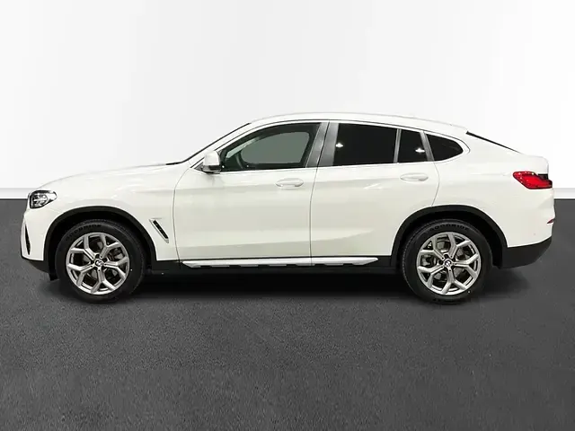 Usado BMW X4 Comfort Edition 190 HP (139 kW) 2022 SUV