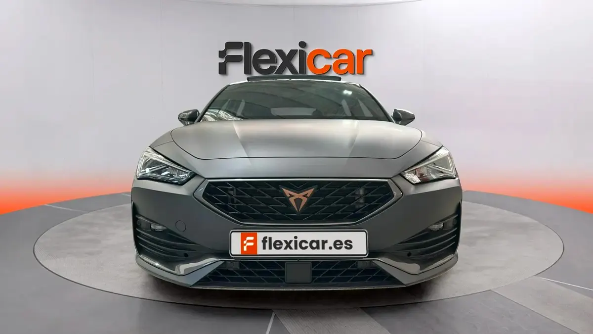 Usado Cupra Leon 150 CV (110 kW) 2024 Negro Berlina