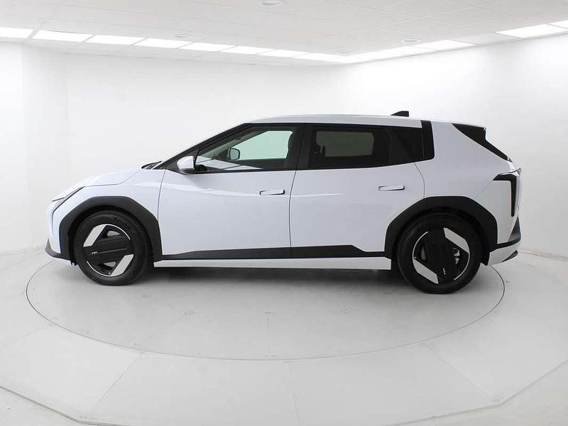 Usado Kia EV4 Launch Edition 150 kW (204 CV) 2025 Blanco Utilitario