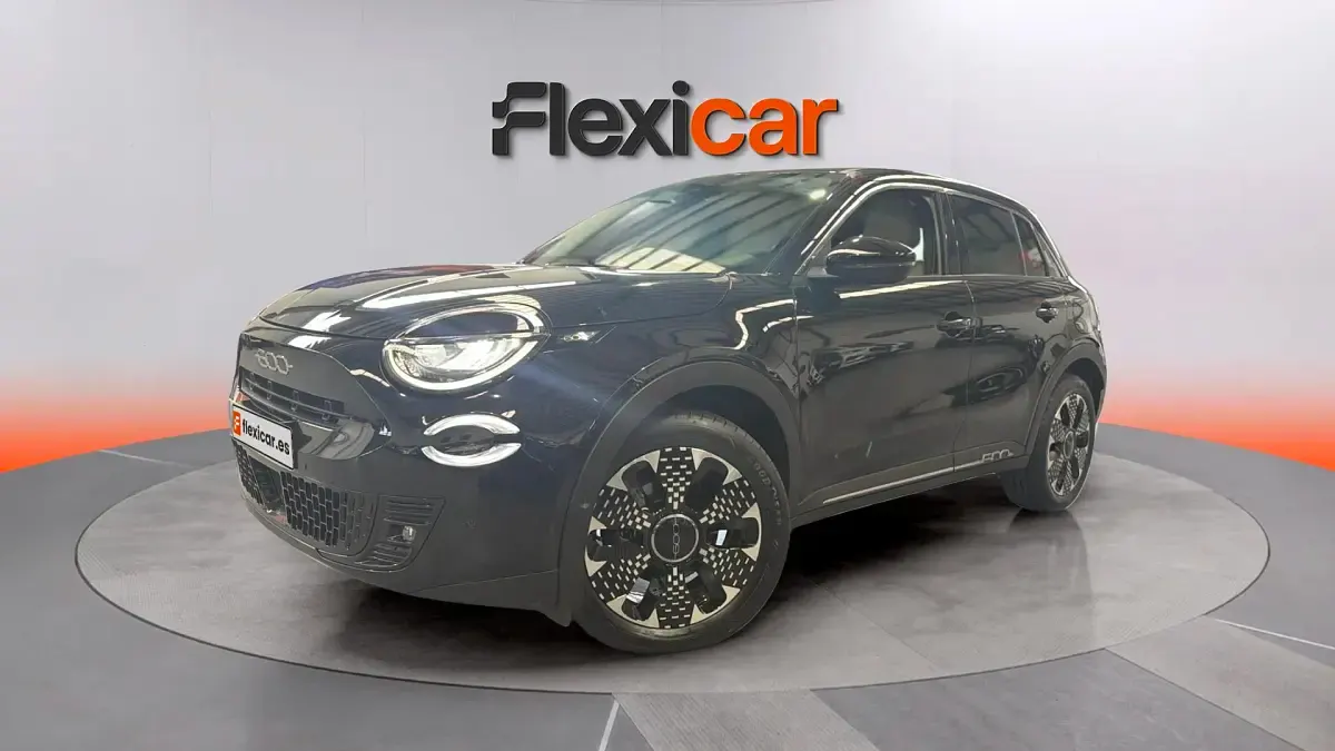 Usado Fiat 600 La Prima 101 CV (74 kW) 2025 Negro SUV