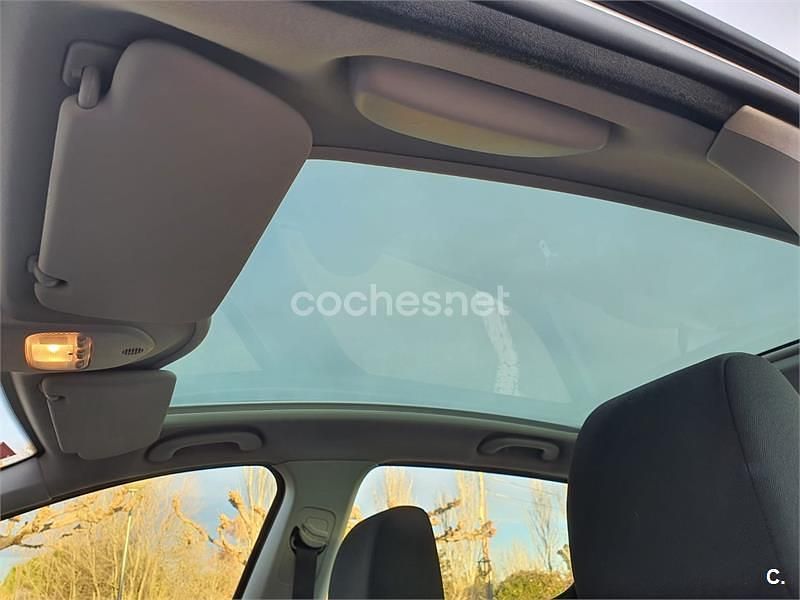 Usado Peugeot 308 Allure 156 CV (114 kW) 2011 Gris / plata Berlina