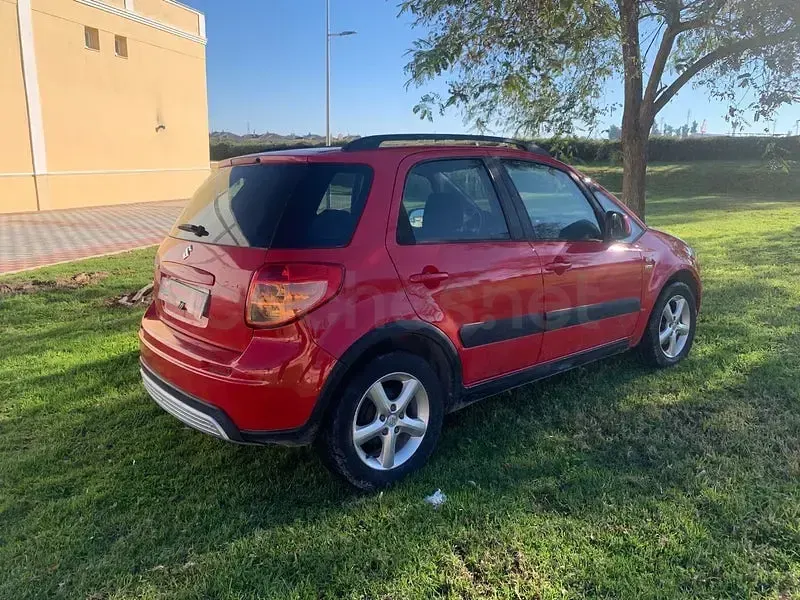 Usado Suzuki SX4 GL 90 CV (66 kW) 2010 Granate SUV