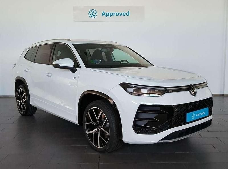 Blanco Usado 2025 VW Tayron R-line SUV | 45.500 € (Buen precio) - Imagen 1/4