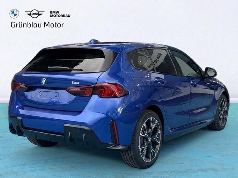 Usado BMW 120 163 HP (119 kW) 2025 Azul Citadino