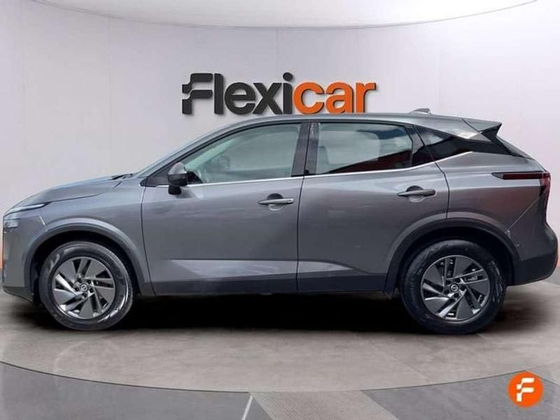 Usado Nissan Qashqai Acenta 158 CV (116 kW) 2021 Gris SUV