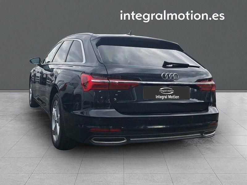 Usado Audi A6 Business 163 CV (119 kW) 2020 Negro Familiar