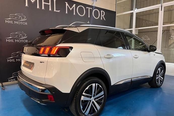 Usado Peugeot 3008 GT-line 180 CV (132 kW) 2019 Blanco SUV
