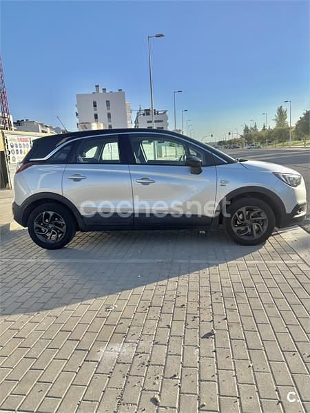 Usado Opel Crossland X Design Edition 110 CV (80 kW) 2019 Gris / plata SUV