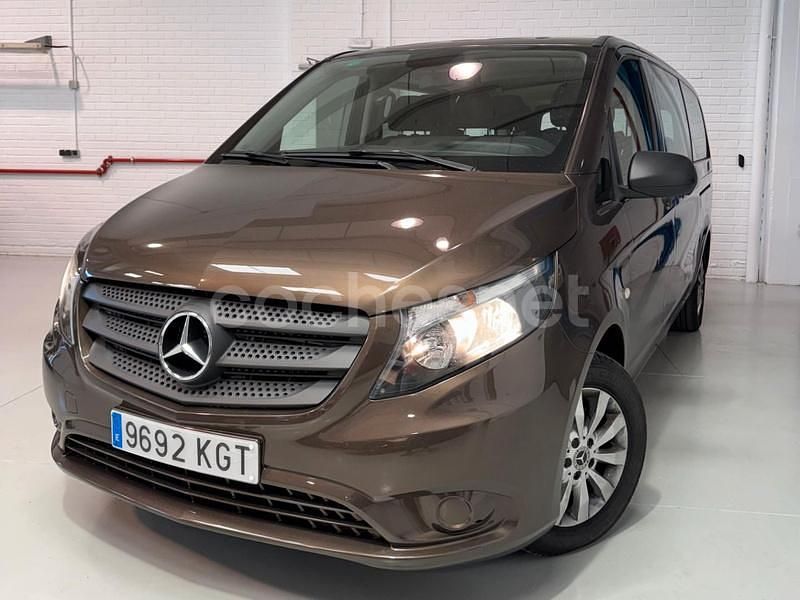 Usado 2018 Mercedes Vito Familiar | 36.490 € - Imagen 1/4
