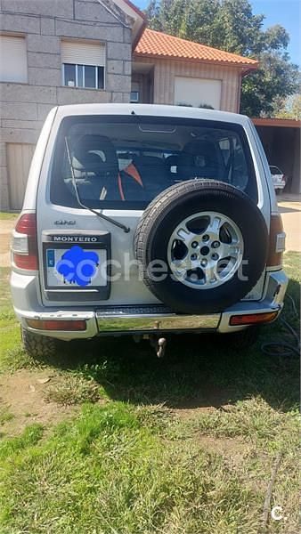 Gris / plata Usado 2000 Mitsubishi Montero SUV | 8999 € (Caro) - Imagen 1/4