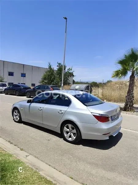 Usado BMW 530 218 CV (160 kW) 2006 Blanco Berlina