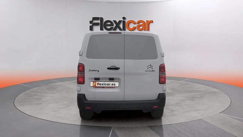 Käytetty Citroën Jumpy 122 HP (89 kW) 2021 Valkoinen Tila-auto