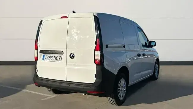 Usado VW Caddy 102 CV (75 kW) 2025 Blanco Monovolumen