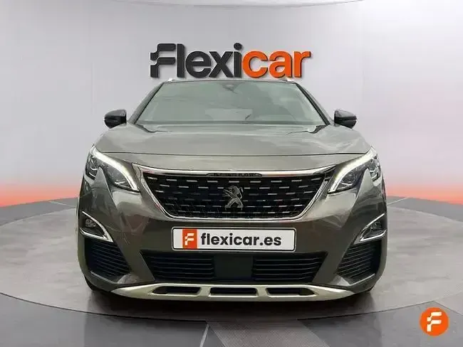 Usado Peugeot 5008 GT-line 130 CV (95 kW) 2018 Verde SUV