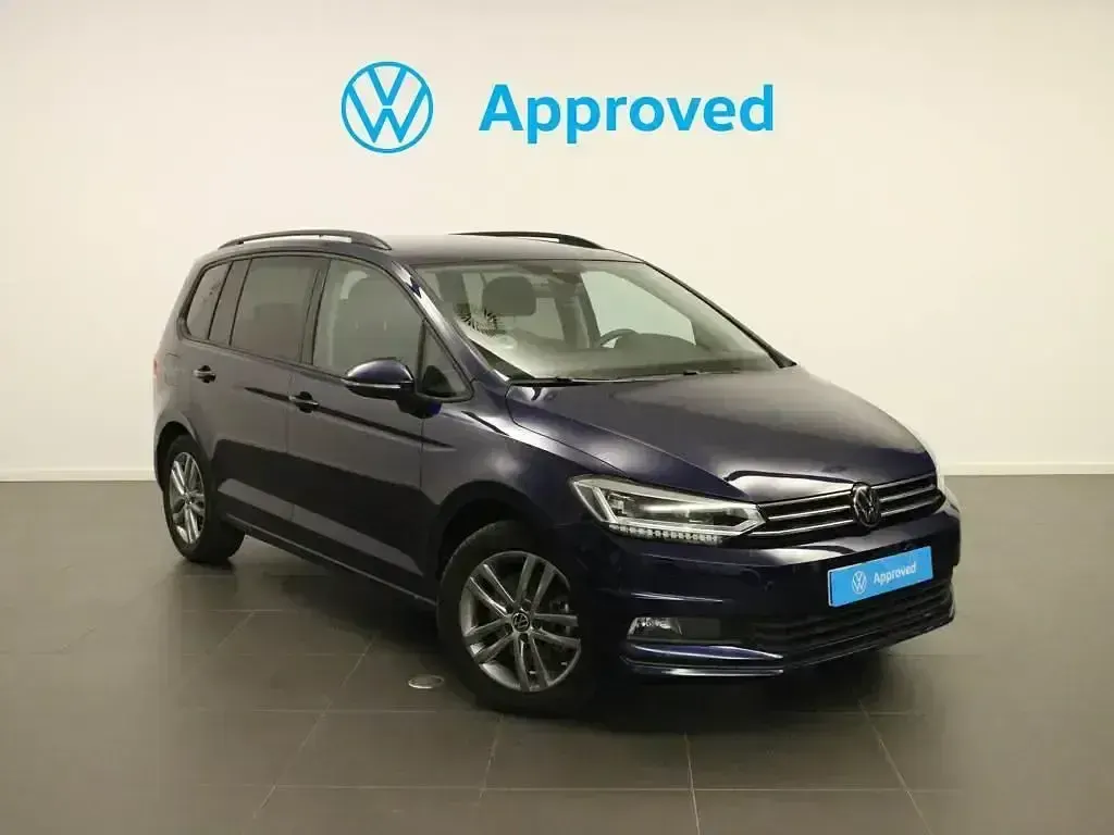 Usado VW Touran 150 CV (110 kW) 2025 Monovolumen