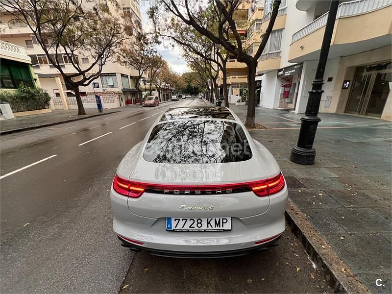 Usado Porsche Panamera 4 462 CV (339 kW) 2018 Gris / plata Berlina