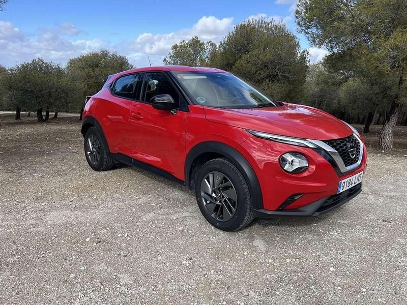 Usado Nissan Juke Acenta 114 CV (83 kW) 2021 Rojo SUV