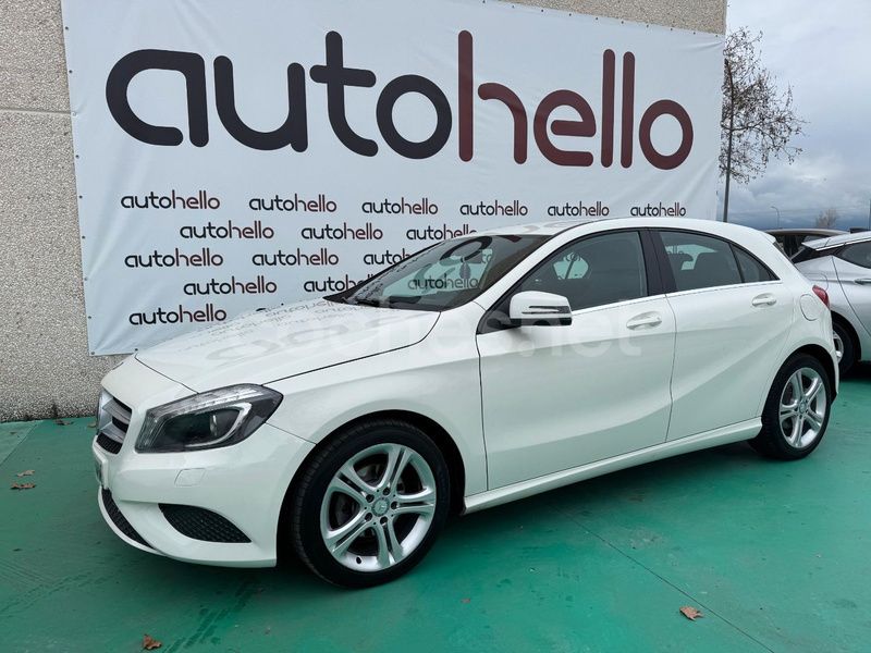 Blanco Usado 2014 Mercedes A180 Urban Berlina | 10.990 € (Buen precio) - Imagen 1/4