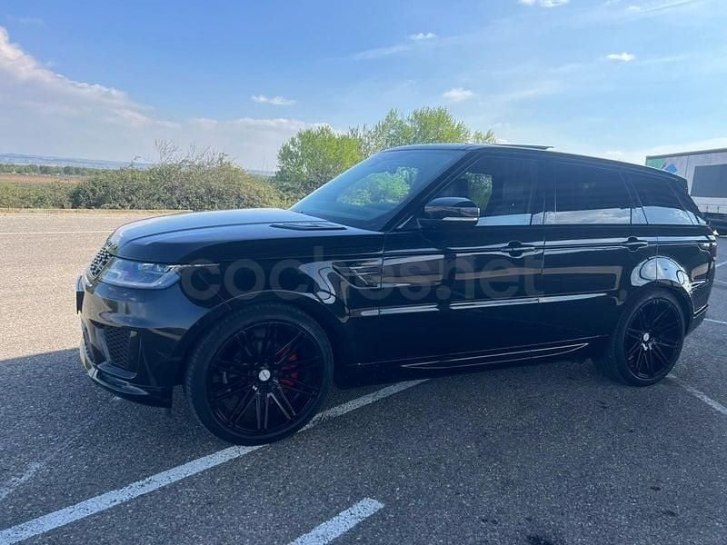 Käytetty Land Rover Range Rover Sport HSE Dynamic 306 HP (225 kW) 2019 Musta Katumaasturi