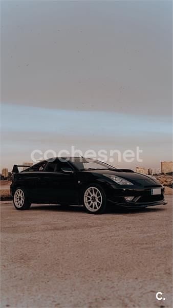 Usado Toyota Celica 143 CV (105 kW) 2000 Negro Coupe