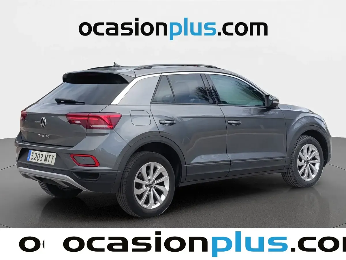 Usado VW T-Roc Life 115 CV (84 kW) 2024 Gris SUV