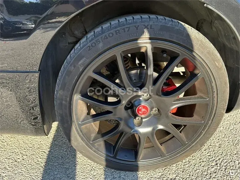 Usado Abarth 595 Pista 160 CV (117 kW) 2018 Negro Berlina