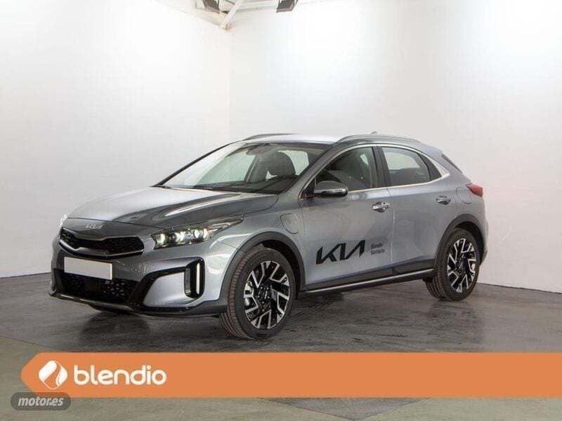 Usado 2023 Kia XCeed SUV | 33.980 € - Imagen 1/4