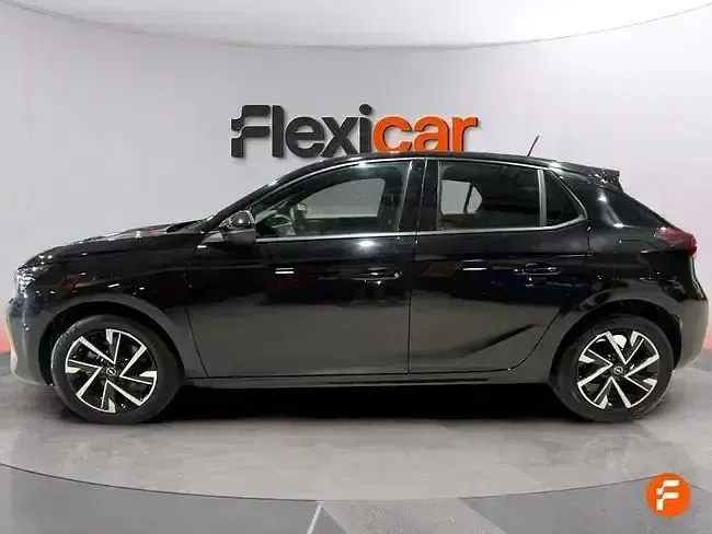 Usado Opel Corsa 100 CV (73 kW) 2024 Negro Utilitario