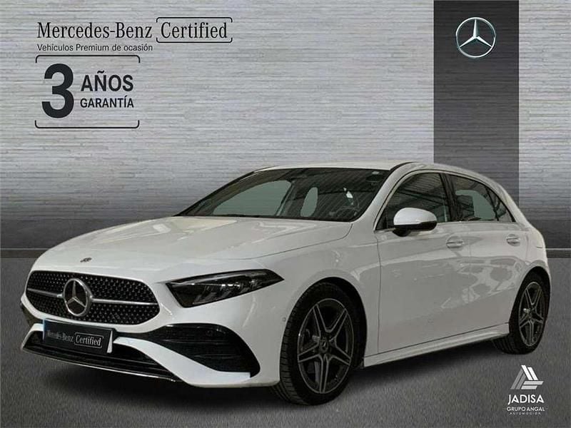 Usado Mercedes A180 136 CV (100 kW) 2025 Berlina