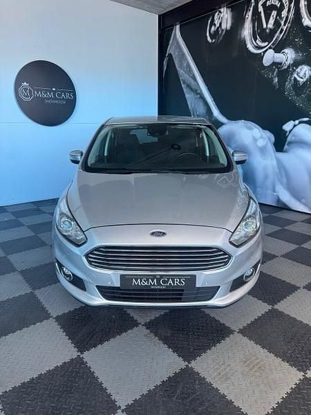 Usado Ford S-MAX Vignale 150 CV (110 kW) 2018 Gris / plata Monovolumen