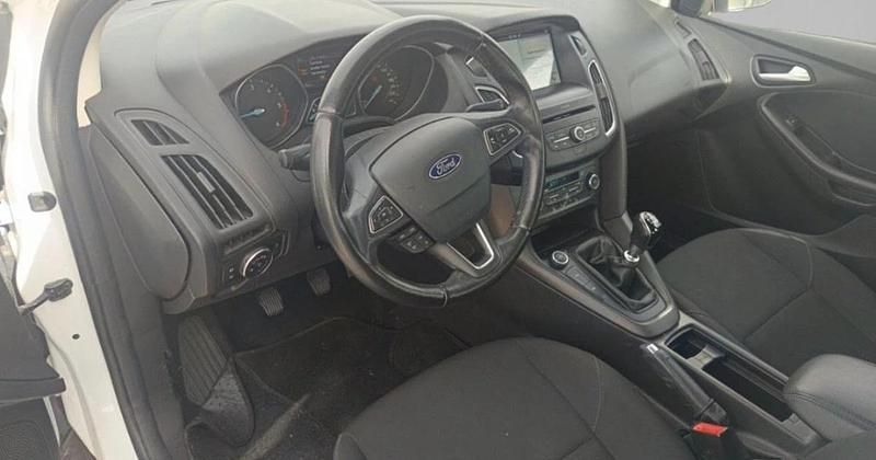 Usado Ford Focus Trend+ 120 CV (88 kW) 2018