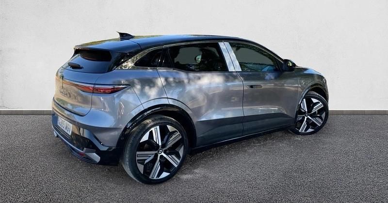 Usado Renault Megane E-Tech Iconic 160 kW (218 CV) 2023