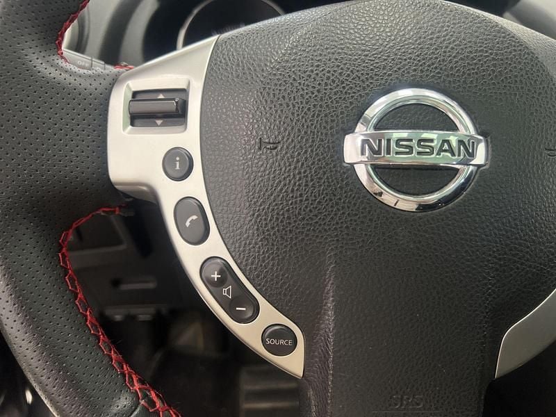 Usado Nissan Qashqai Tekna 150 CV (110 kW) 2010 Negro SUV