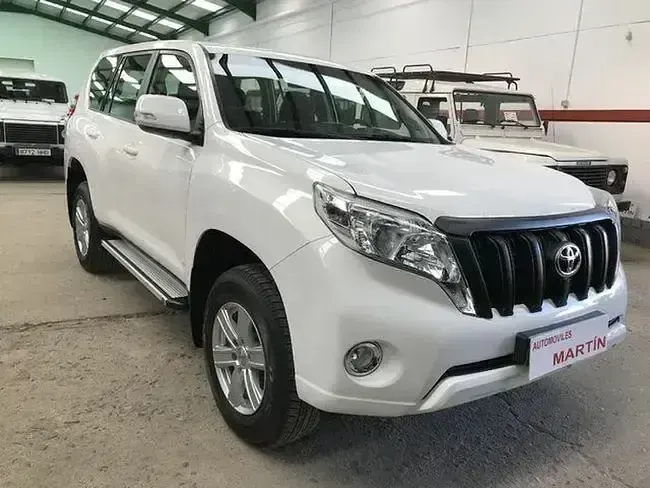 Usado Toyota Land Cruiser 177 CV (130 kW) 2016 Blanco SUV
