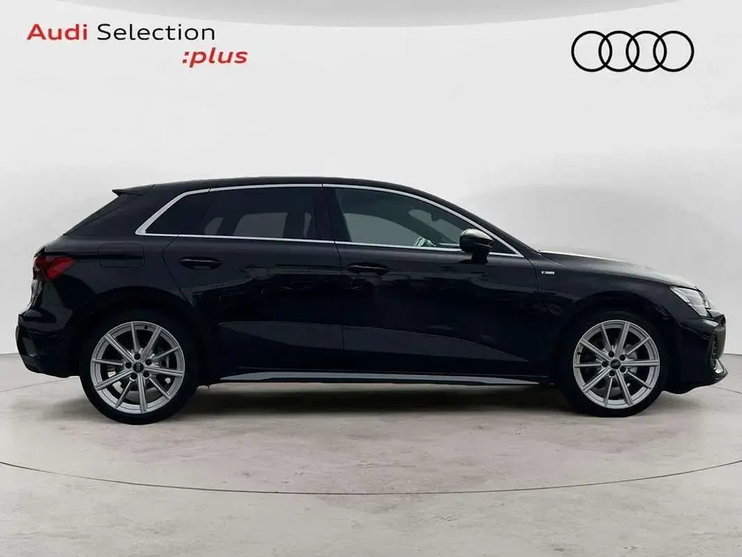 Nuevo Audi A3 Sportback S-Line 150 CV (110 kW) 2026 Negro Utilitario