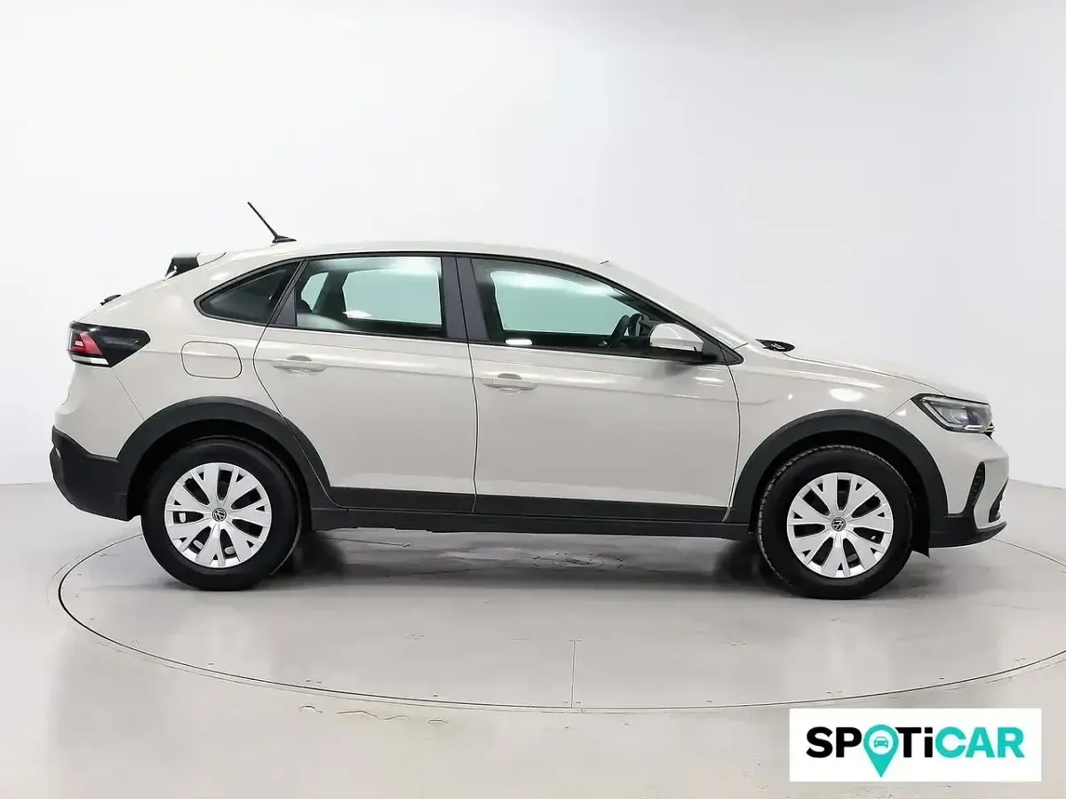 Usado VW Taigo Life 95 CV (69 kW) 2023 Gris SUV