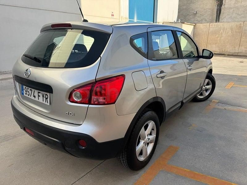 Usado Nissan Qashqai Acenta 150 CV (110 kW) 2008 Beige SUV