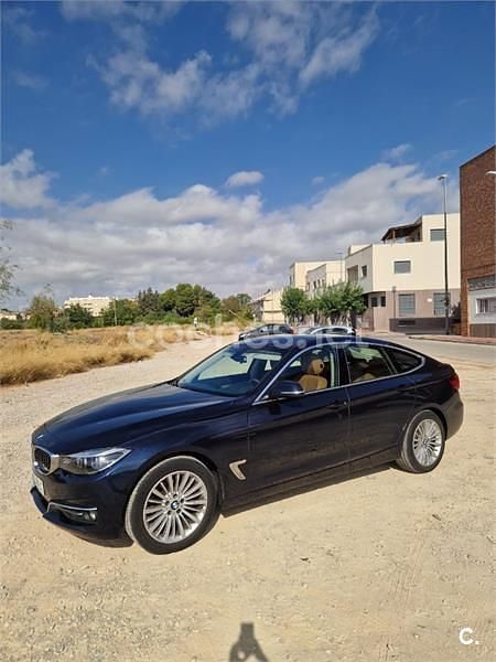 Azul Usado 2019 BMW 320 Gran Turismo Luxury Line Berlina | 21.500 € (Precio justo) - Imagen 1/4
