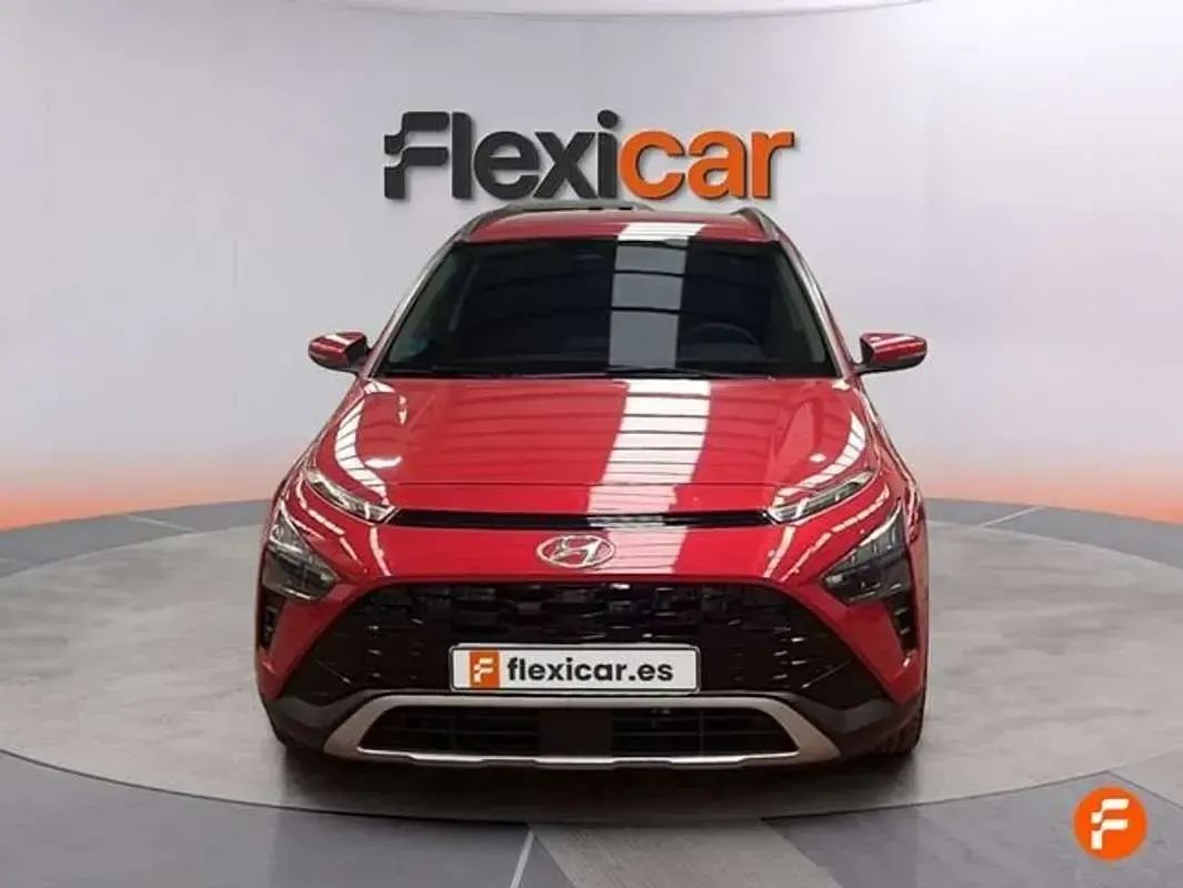 Usado Hyundai Bayon 101 CV (74 kW) 2022 Rojo SUV