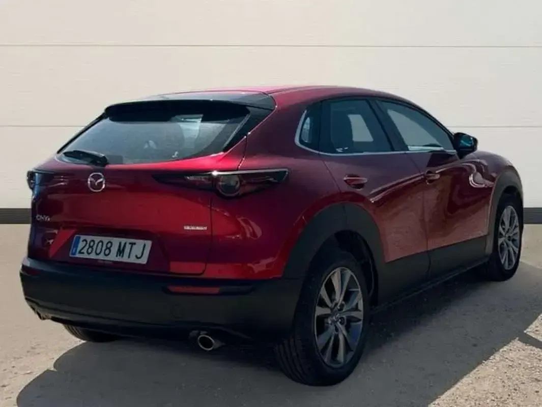 Usado Mazda CX-30 Exclusive-Line 122 CV (89 kW) 2024 Rojo SUV