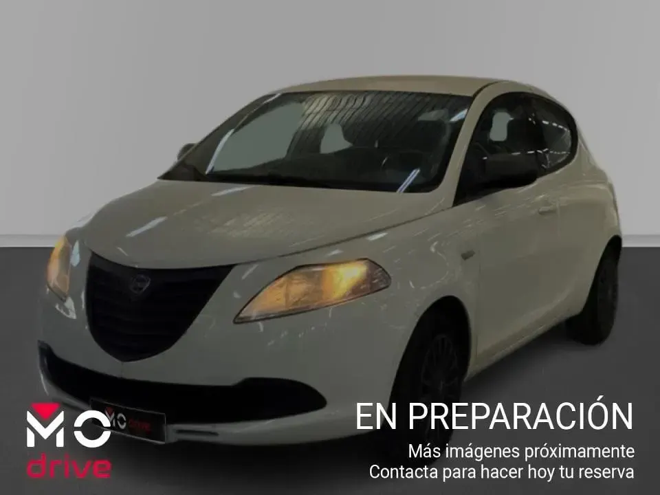 Usado Lancia Ypsilon 69 CV (50 kW) 2014 Utilitario