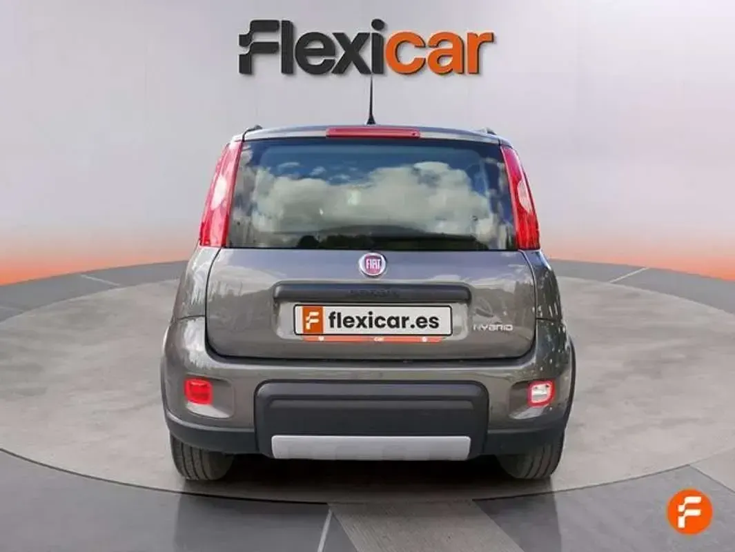 Usado Fiat Panda Cross Cross 71 CV (52 kW) 2023 Gris Utilitario
