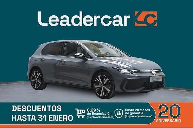 Gris Usado 2025 VW Golf VIII GTE | 40.900 € - Imagen 1/4