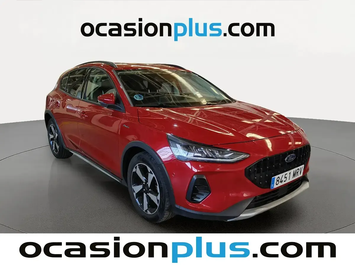 Usado Ford Focus Active 155 CV (114 kW) 2024 Rojo