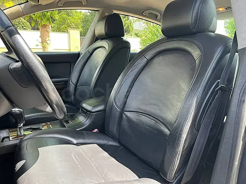 Usado Citroën C6 Exclusive 208 CV (152 kW) 2009 Gris / plata Berlina
